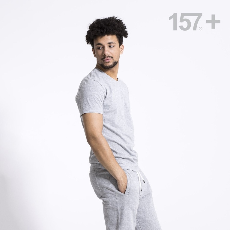 T-shirt V-neck "Conrad" T-shirt V-neck "Conrad"